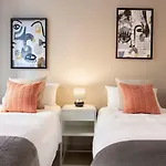 Rivero Suite Apartments
